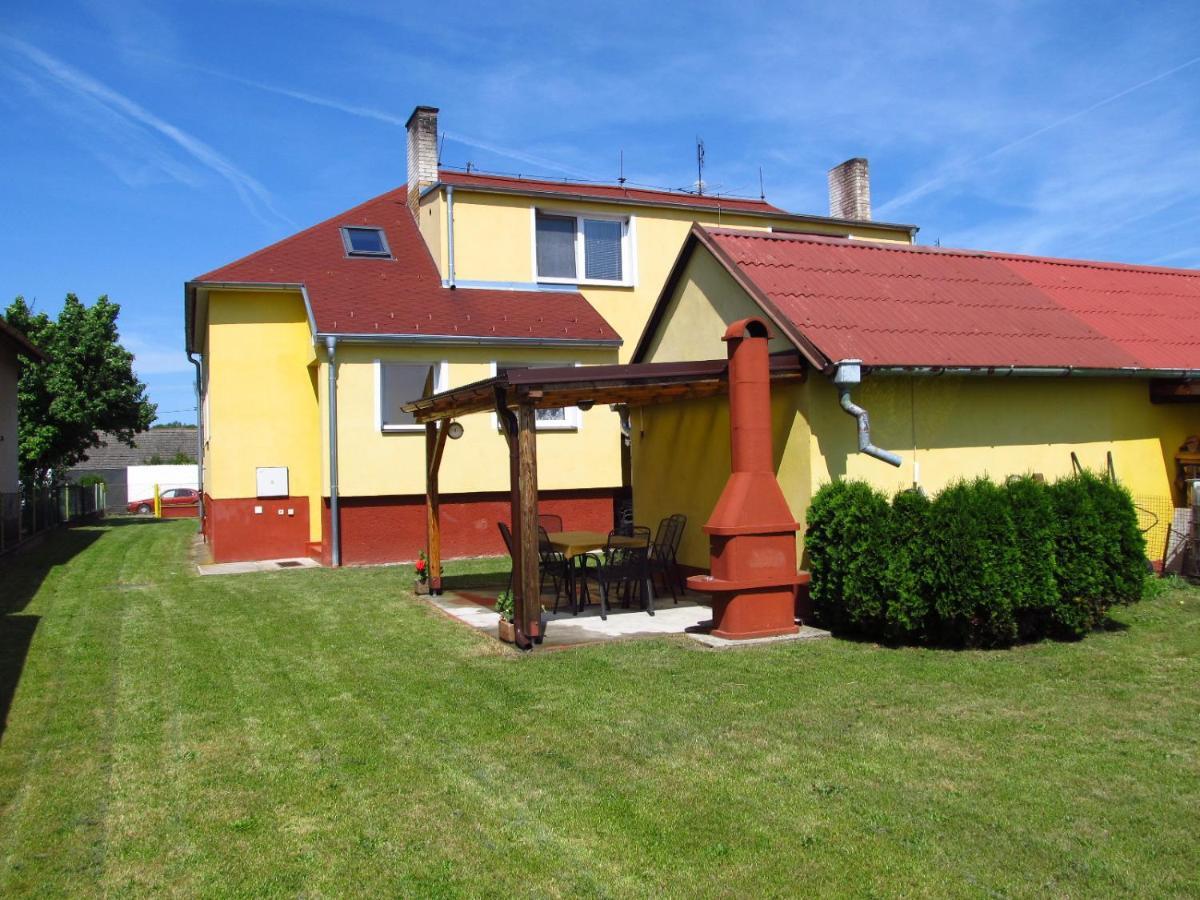 Holiday Home U Capu Lomnice nad Luznici Exterior photo